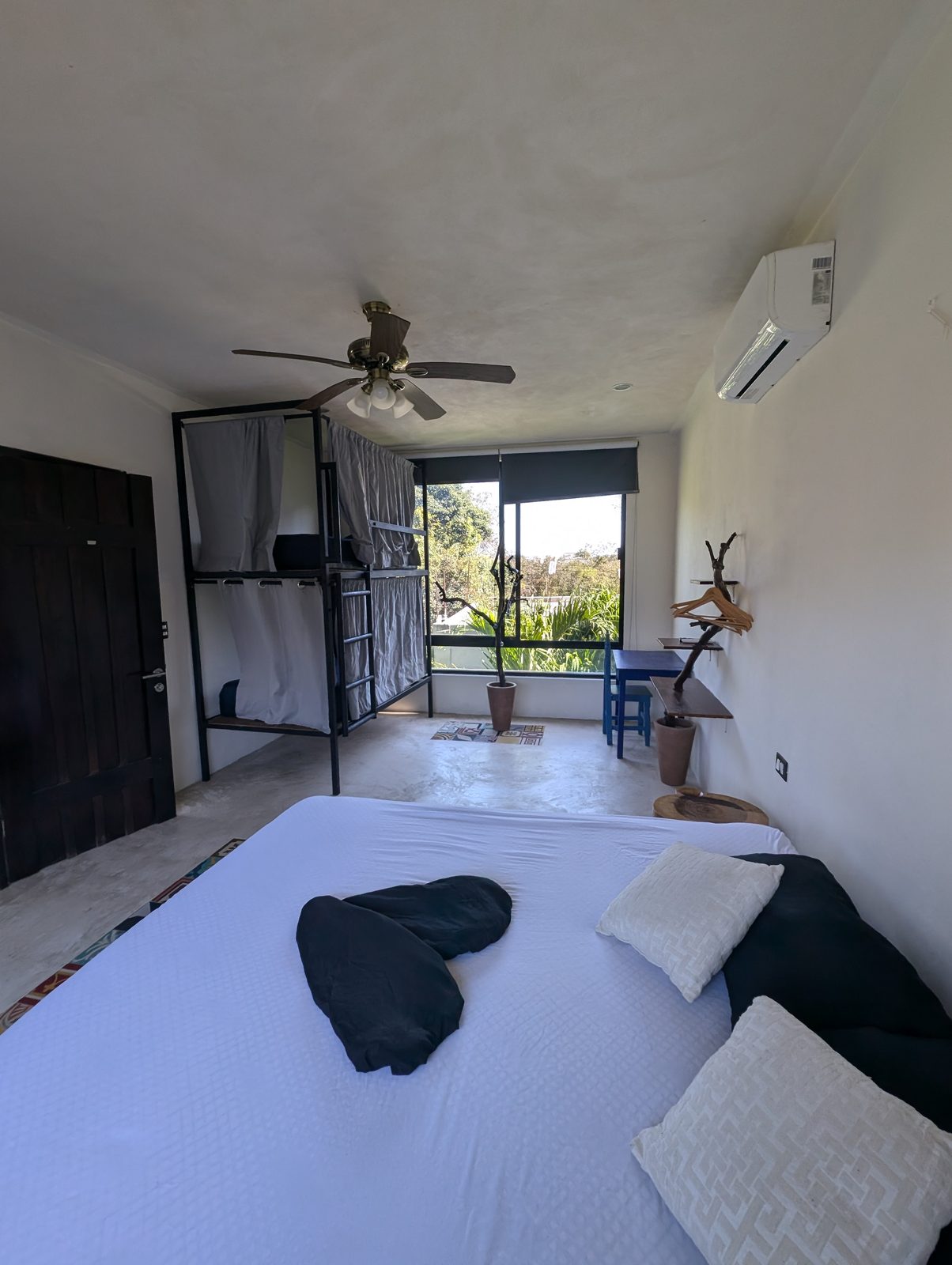 Private upper suite with garden view at Maui Hostels Tulum